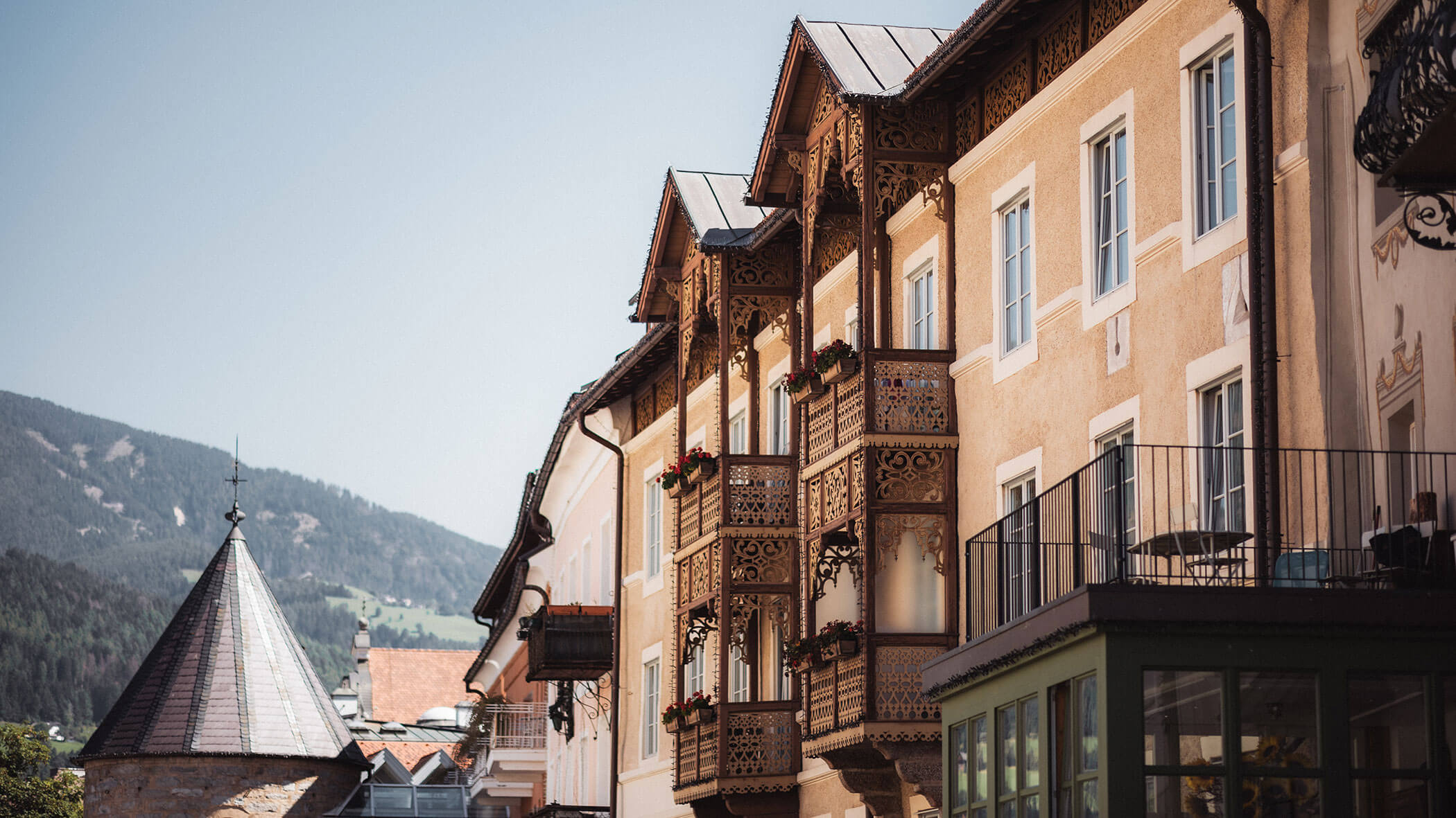 Prachtvolle Fassaden in der Brunecker Altstadt
